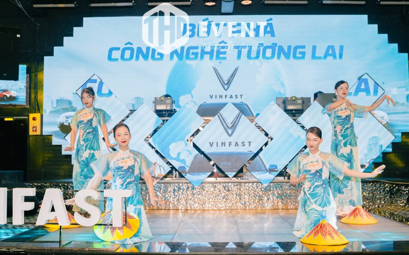 Những Lưu ý Khi Decor Trang Trí Gala Dinner Hoàn Hảo Nhất