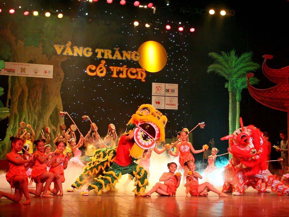 Những Hoạt động Truyền Thống Trong Ngày Tổ Chức Tết Trung Thu