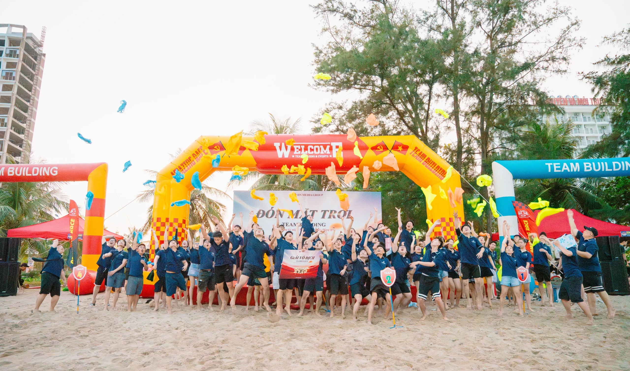 Doanh Nghiệp Nên Chọn Teambuilding Hay Nghỉ Dưỡng Cho Company Trip?