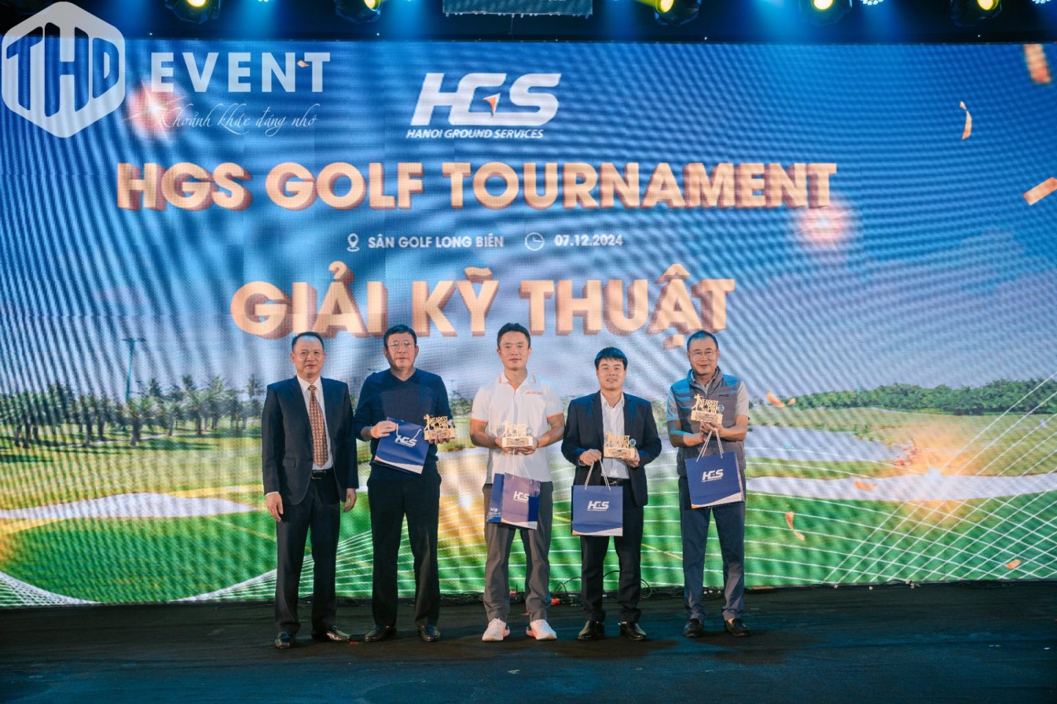 Tổ Chức Year End Party Tiệc Tất Niên