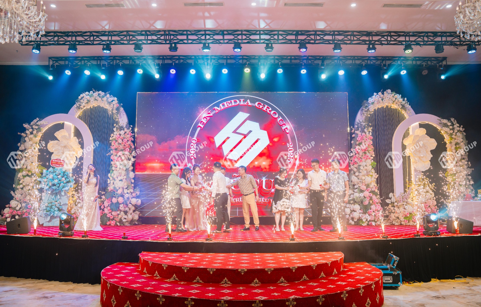 KỶ NiỆm 5 NĂm ThÀnh LẬp CÔng Ty Hn Media Group