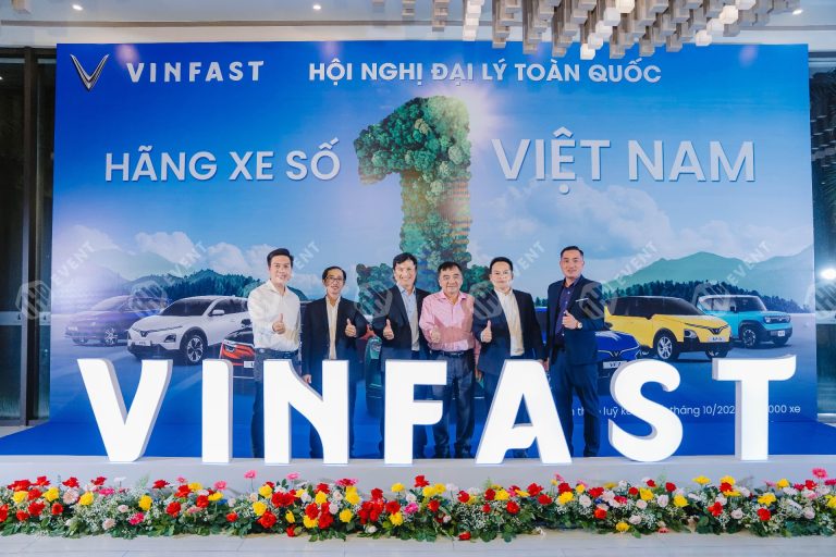 Vinfast HỘi NghỊ ĐẠi LÝ ToÀn QuỐc