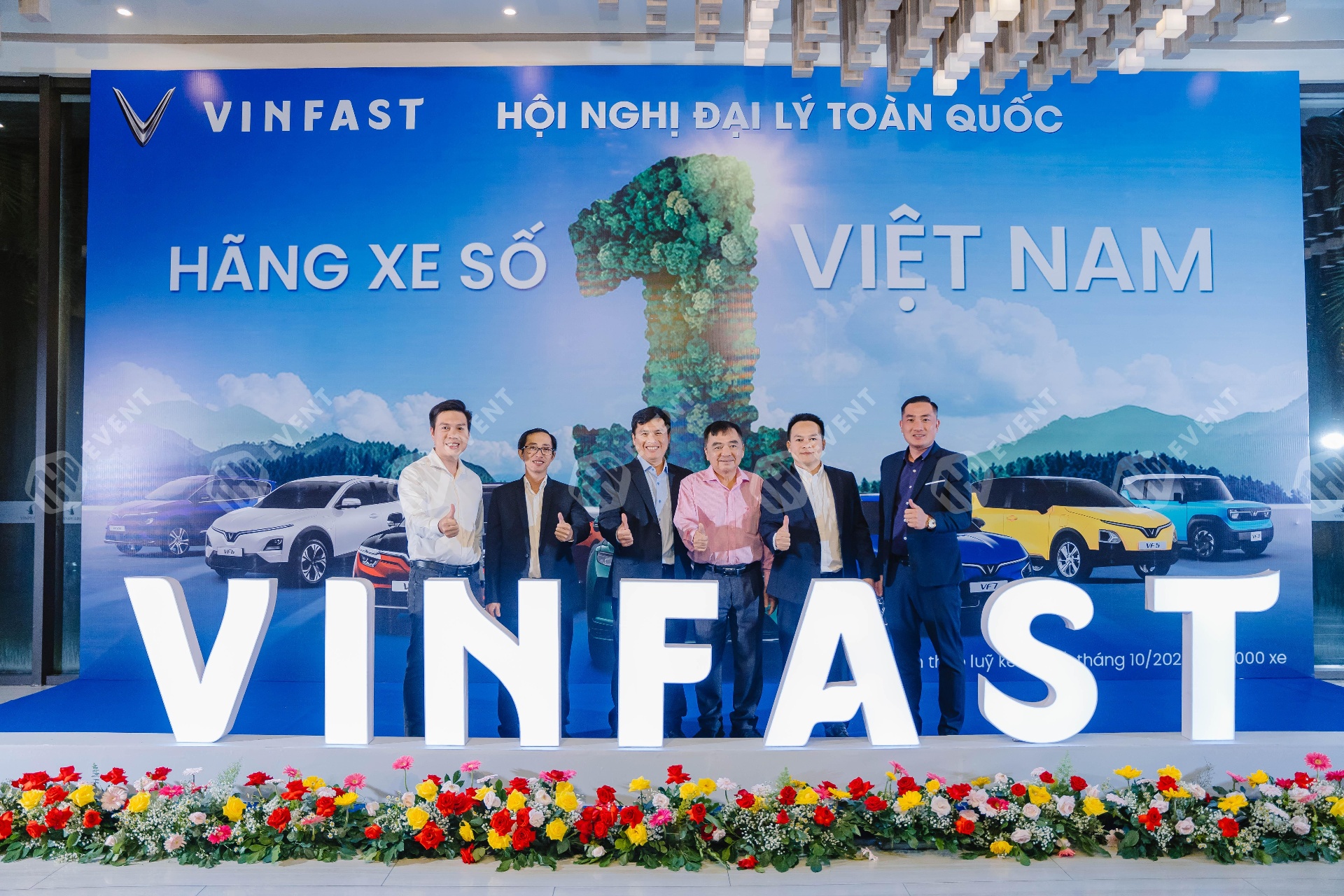 Vinfast HỘi NghỊ ĐẠi LÝ ToÀn QuỐc