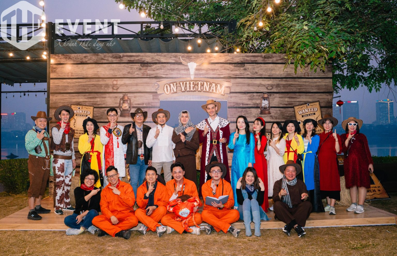 Tổ Chức Year End Party Tiệc Tất Niên