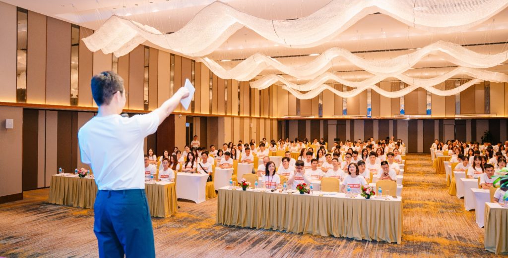 Tổ Chức Hội Nghị Hội Thảo Trọn Gói: Chuyên Nghiệp Và Uy Tín
