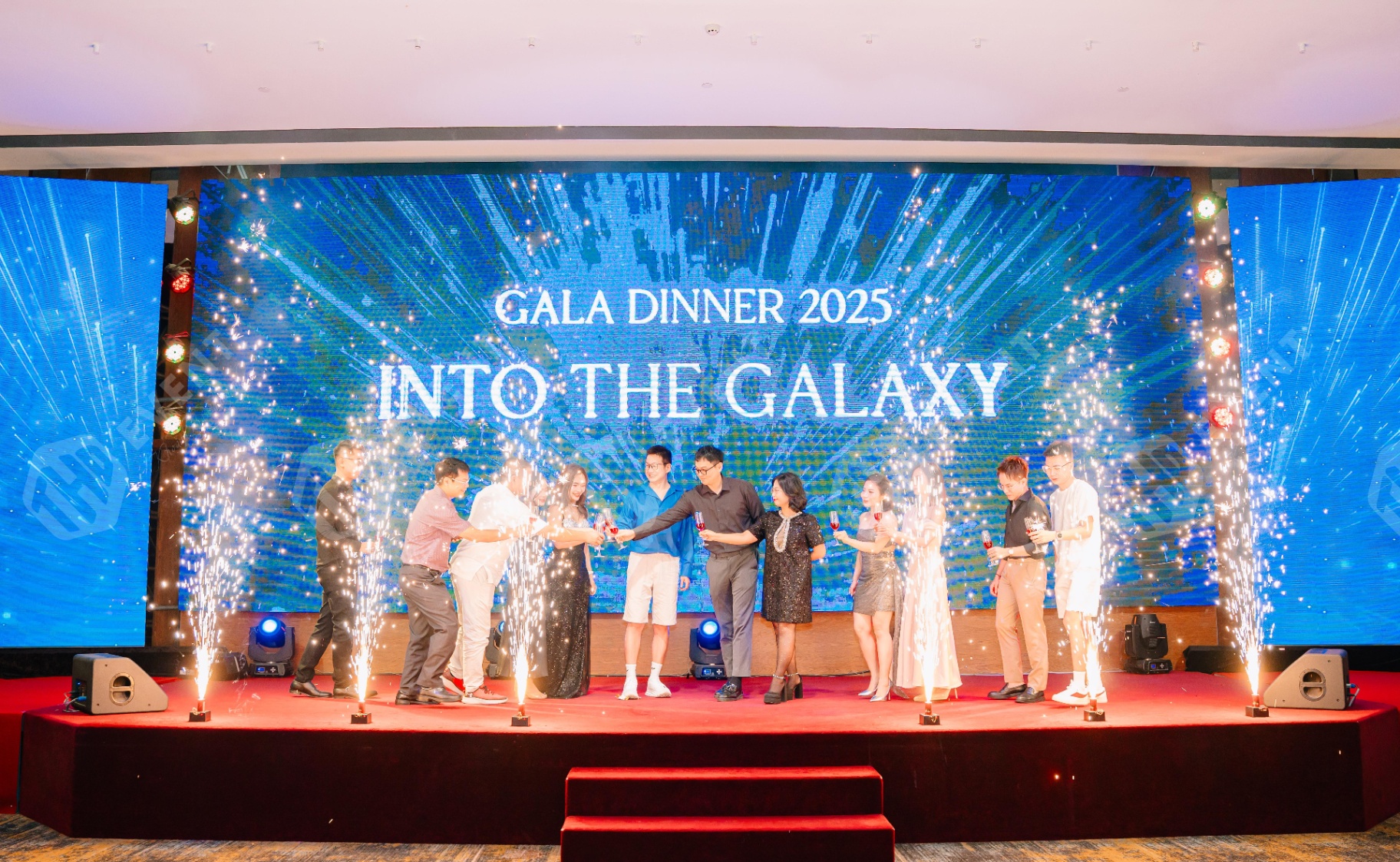 Workshop ĐÀo TẠo &amp; Gala Dinner: Into The Galaxy