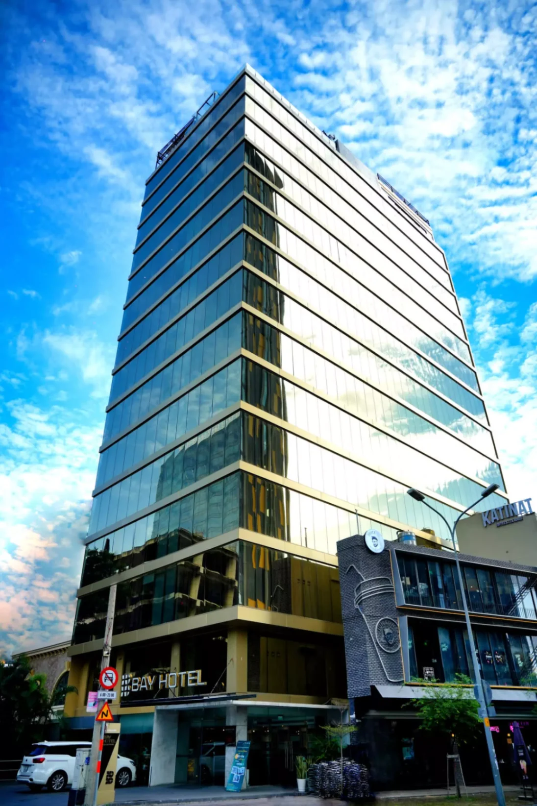 Bay Hotel