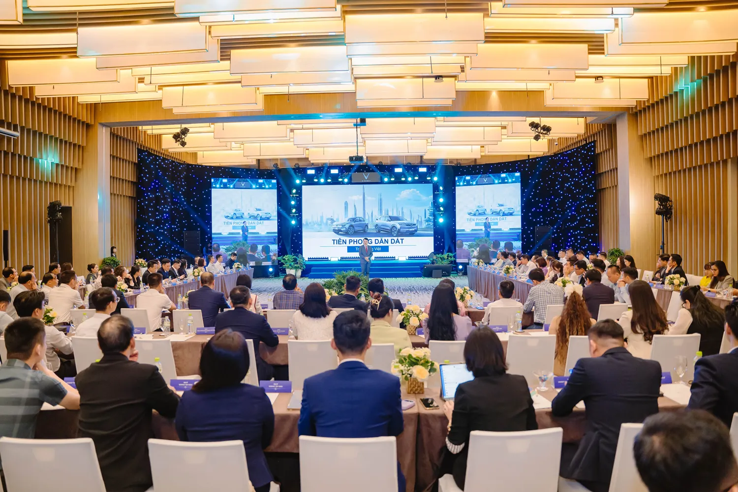 Tổ Chức Lễ Ra Mắt Sản Phẩm Mới Chuyên Nghiệp