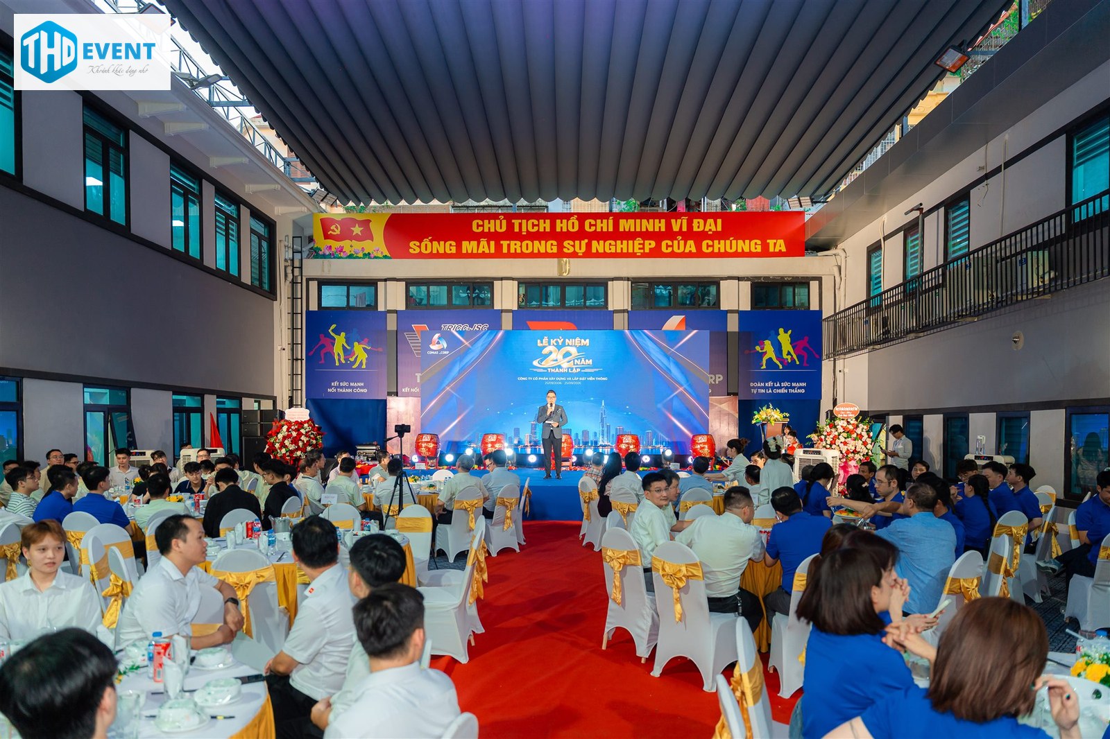 Khách tham dự lễ kỷ niệm 20 năm COMAS